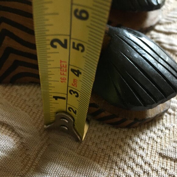 Two Small Hand Crafted Wooden African Zebra Masks - Picture 6 of 8